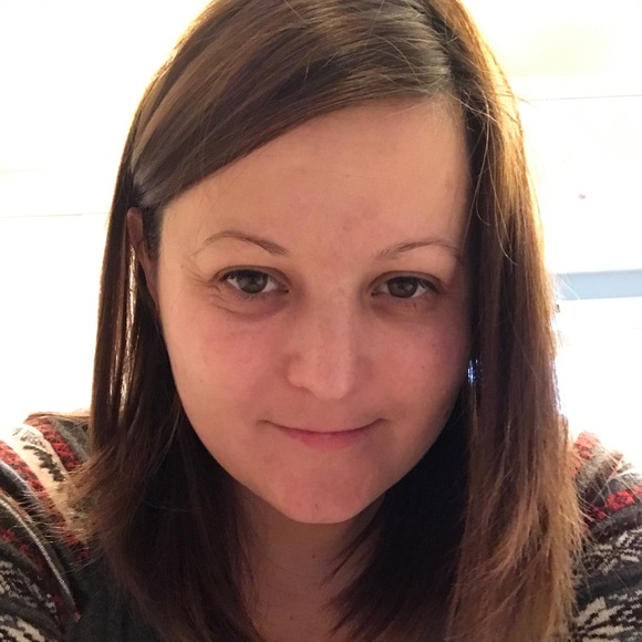 Meet your Posher, Tunde - Picture 1 of 1